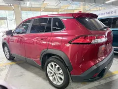 2022 Toyota Frontlander 2.0L CVT Advanced — фото 17