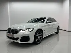 2022 BMW 5 Series 5 525Li M, белый — фото 1