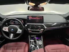 2022 BMW 5 Series 5 525Li M, белый — фото 10