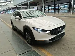 2020 Mazda CX-30 2.0L AT, белый — фото 4