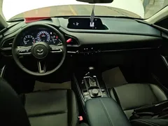 2020 Mazda CX-30 2.0L AT, белый — фото 10