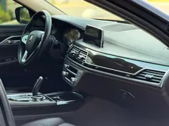 2021 BMW 7 Series 730Li, чёрный — фото 12