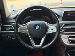 2021 BMW 7 Series 730Li, чёрный — фото 15