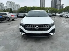 2023 Volkswagen Lavida 300TSI DSG, белый — фото 3