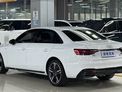 2022 Audi A4L 40 TFSI Luxury Sport, белый — фото 3