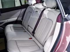 2025 Xiaomi YU7 4WD Max — фото 14