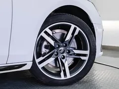 2022 Audi A4L 40 TFSI, белый — фото 6