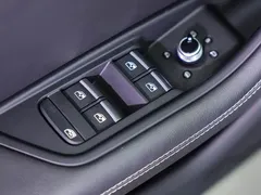 2022 Audi A4L 40 TFSI, белый — фото 17