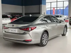 2022 Lexus ES 260 — фото 5