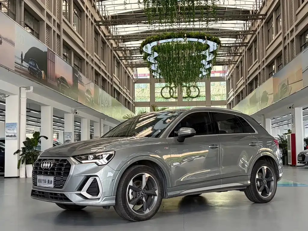 2022 Audi Q3 35 TFSI