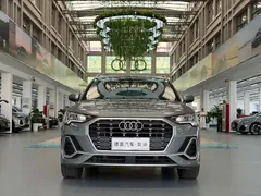 2022 Audi Q3 35 TFSI — фото 3