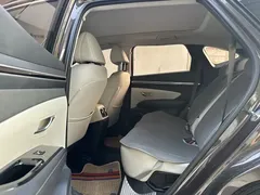2021 Hyundai Tucson L 1.5T DCT LUX Premium — фото 18