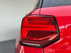 2022 Audi Q2L 35 TFSI — фото 11