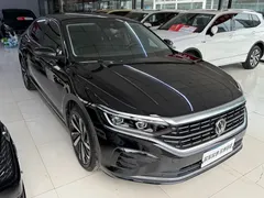 2022 Volkswagen Passat 330TSI Luxury, чёрный — фото 3