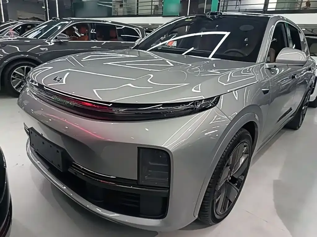 2025 Li Auto L7 Max