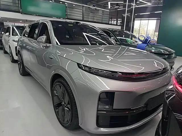 2025 Li Auto L7