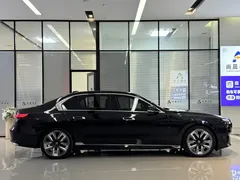 2023 BMW 7 Series 740Li, чёрный — фото 18