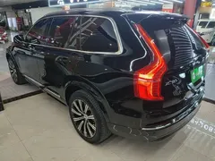 2024 Volvo XC90 B5 Luxury 5-seat, чёрный — фото 5