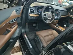 2024 Volvo XC90 B5 Luxury 5-seat, чёрный — фото 16