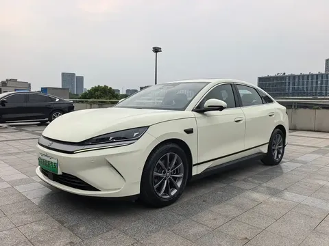 2025 BYD Qin L EV L EV 545KM