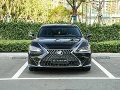2021 Lexus ES 200, чёрный — фото 2