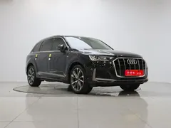 2022 Audi Q7 55 TFSI quattro S line, чёрный — фото 3