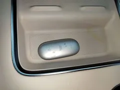 2024 Li Auto MEGA Ultra, белый — фото 9