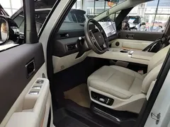 2024 Li Auto MEGA Ultra, белый — фото 16