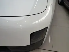 2024 Li Auto MEGA Ultra, белый — фото 24