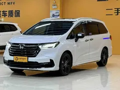 2024 Honda Odyssey 2.0L e:HEV, белый — фото 1