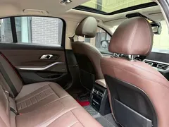 2022 BMW 3 Series 3 325i M, чёрный — фото 17