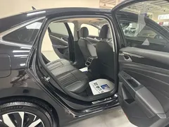 2022 Volkswagen Passat 330TSI Elite, чёрный — фото 14