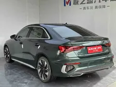 2022 Audi A3L Limousine 35 TFSI, зелёный — фото 4