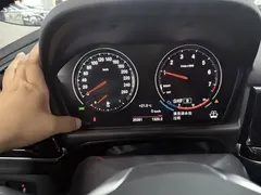 2023 BMW 1 Series 120i M Sport, белый — фото 8