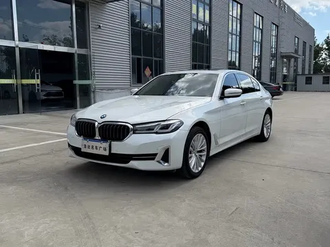 2022 BMW 5 Series 5 525Li M
