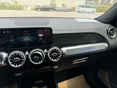 2021 Mercedes-Benz GLB 180, чёрный — фото 23