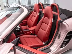 2022 Porsche 718 Boxster 2.0T — фото 9