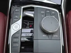 2023 BMW 3 Series 3 320Li M, белый — фото 50