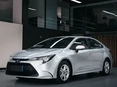 2021 Toyota Levin Hybrid 1.8H E-CVT Base — фото 1