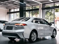 2021 Toyota Levin Hybrid 1.8H E-CVT Base — фото 3