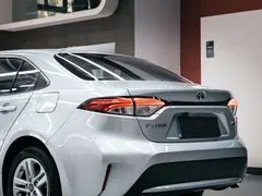 2021 Toyota Levin Hybrid 1.8H E-CVT Base — фото 8