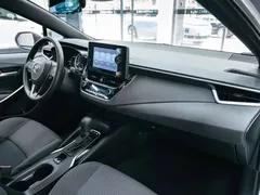 2021 Toyota Levin Hybrid 1.8H E-CVT Base — фото 18