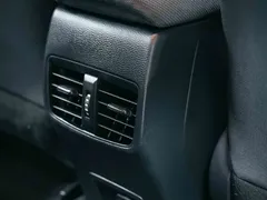 2021 Toyota Levin Hybrid 1.8H E-CVT Base — фото 19