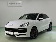 2019 Porsche Cayenne Coupe 3.0T, белый — фото 1