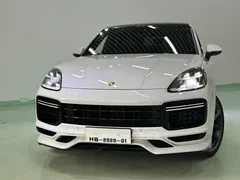 2019 Porsche Cayenne Coupe 3.0T, белый — фото 2