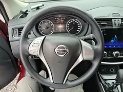 2021 Nissan Tiida 1.6L CVT — фото 11