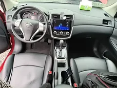 2021 Nissan Tiida 1.6L CVT — фото 13