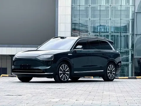 2025 Aito M9 52kWh 6 192