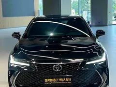 2023 Toyota Avalon 2.5L Luxury, чёрный — фото 2