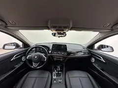 2022 BMW 1 Series 1 120i M Sport, белый — фото 9